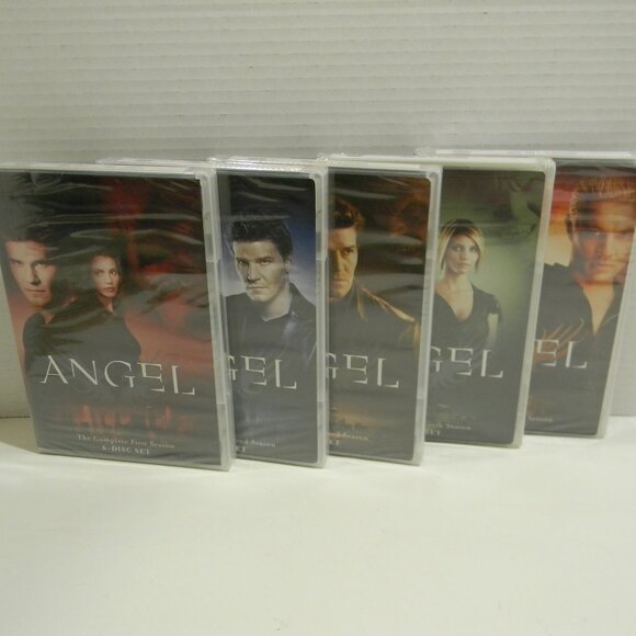 Angel The Complete Series DVD Unopened David Boreanaz 30 Discs 5 Seasons NEW